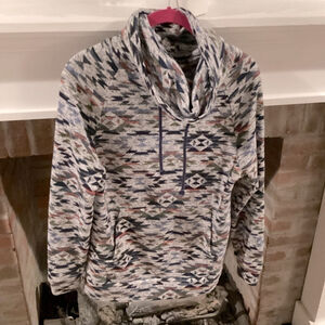 Derek Heart Cowl Neck Sweatshirt with Front Pockets size small tribal Aztec